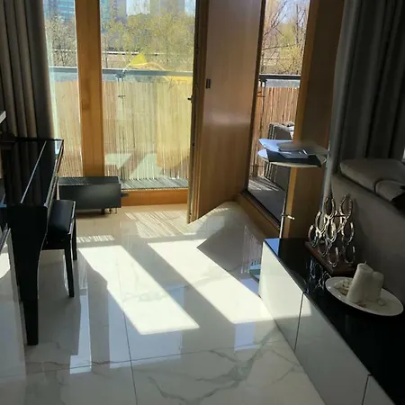 公寓 Luxury In City Centre Unique