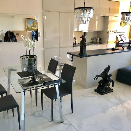 Luxury In City Centre Unique *